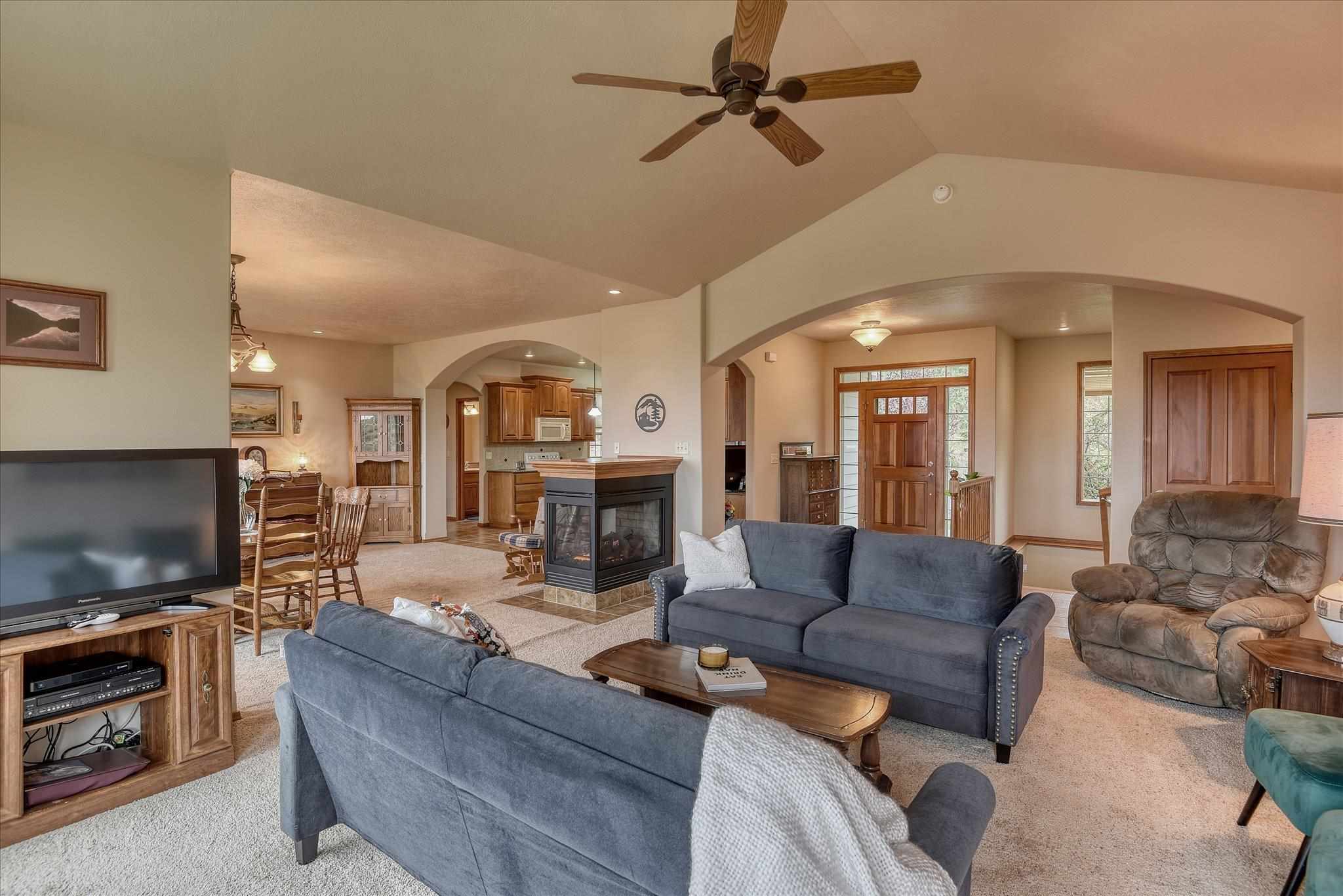 2224 South Park Road Spokane Valley, WA 99212 - Photo 8 of 44