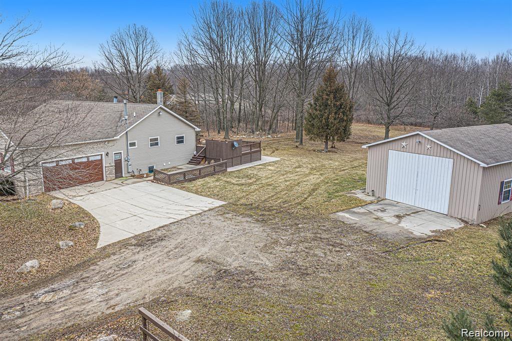 8292 Cork Road Avoca, MI 48006 - Photo 31 of 38 DJI_0373.jpg