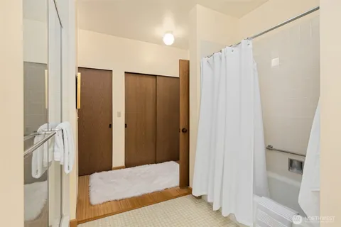 $1,600,000 | 105 Lovell Avenue Southwest, Unit 1511, Bainbridge Island, WA 98110