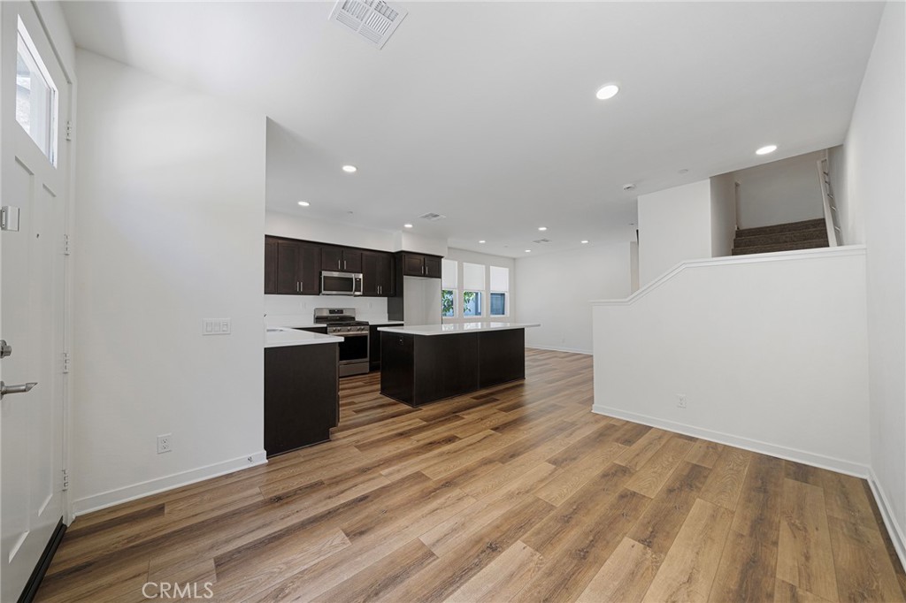 2775 West Pepper Tree Anaheim, CA 92801 - Photo 11 of 33 Gallery Image 11