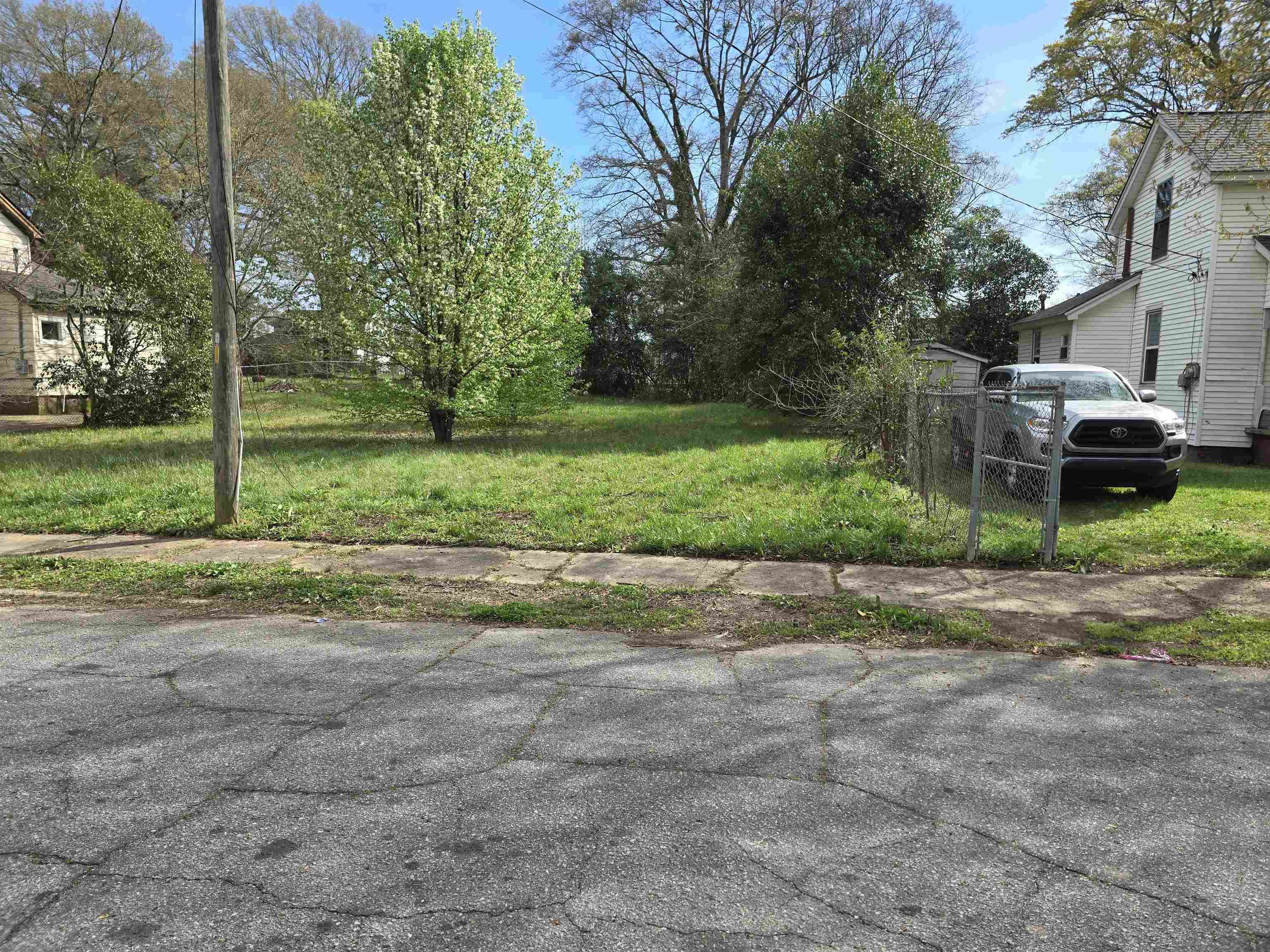 304 Elm Street Gaffney, SC 29340 - Photo 2 of 7