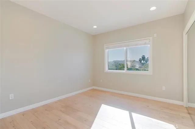 $4,600 | 711 East Angeleno Avenue, Unit 102, Burbank, CA 91501