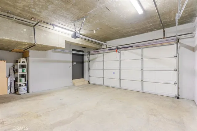 $4,600 | 711 East Angeleno Avenue, Unit 102, Burbank, CA 91501