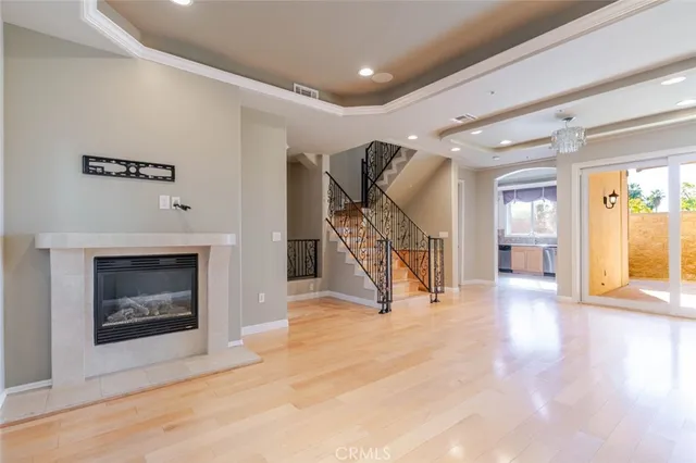 $4,600 | 711 East Angeleno Avenue, Unit 102, Burbank, CA 91501