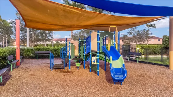 a view of outdoor space