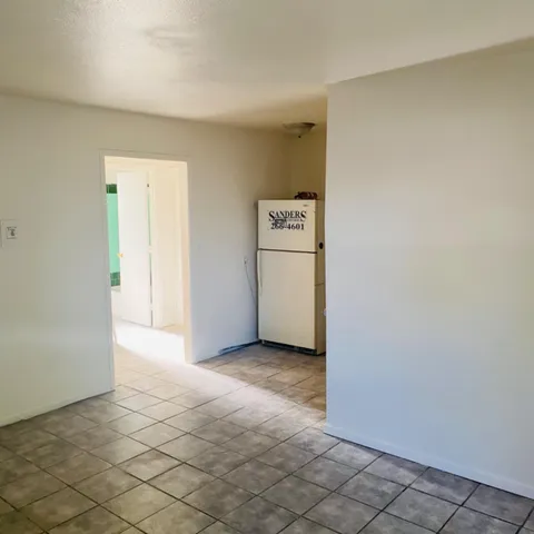 $570,000 | 408 South Woodrow Avenue, Fresno, CA 93702