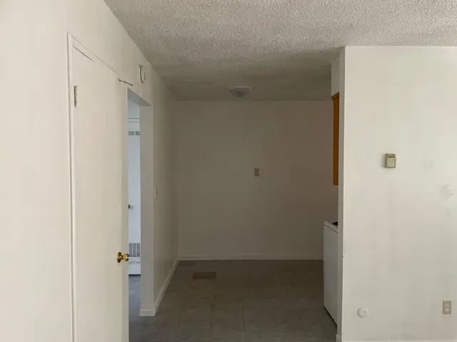 $570,000 | 408 South Woodrow Avenue, Fresno, CA 93702