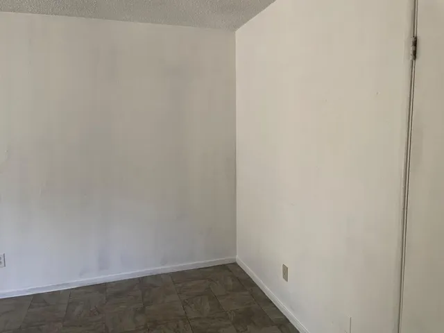 $570,000 | 408 South Woodrow Avenue, Fresno, CA 93702