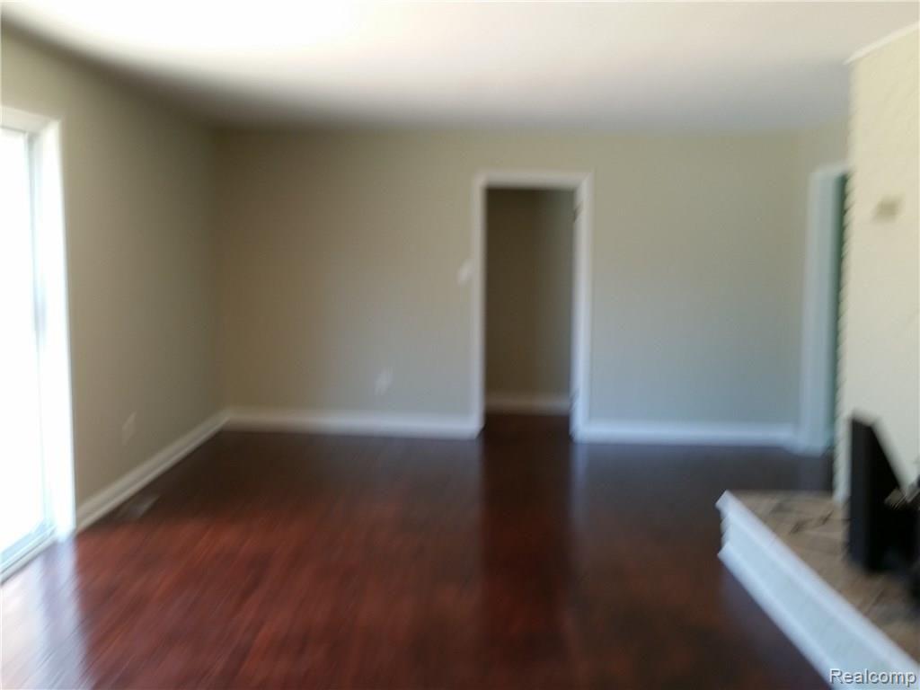 65955 Kuster Road New Haven, MI 48050 - Photo 4 of 15 20150726_133745.jpg