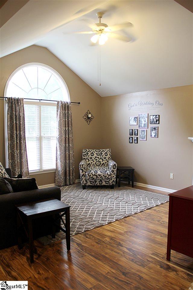 11 Chantilly Rue Court Simpsonville, SC 29681 - Photo 4 of 24 Gallery Image 4