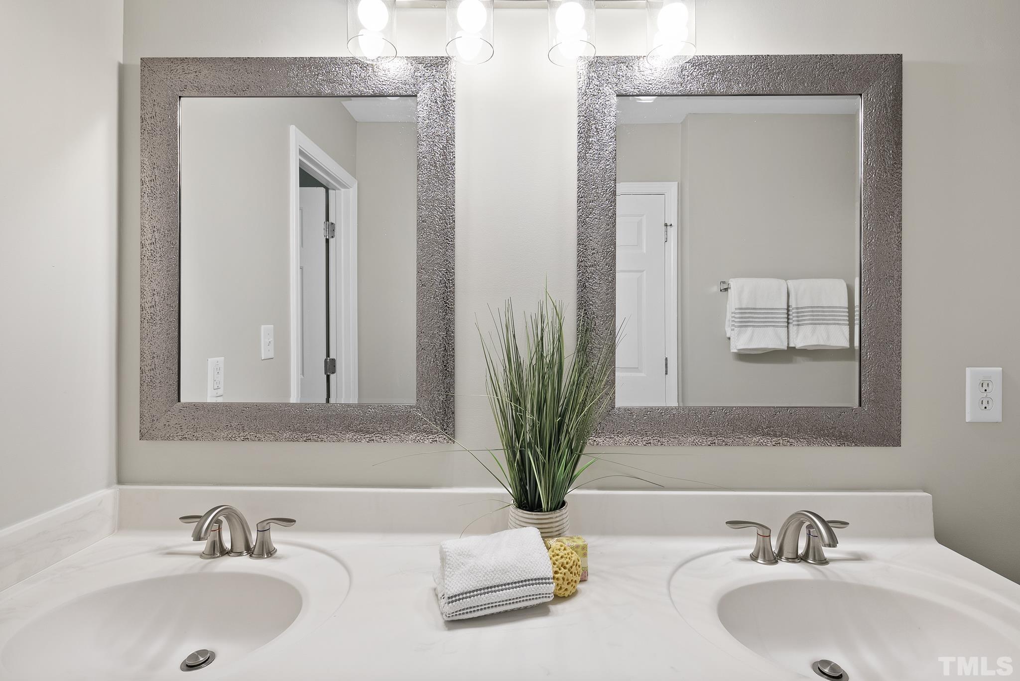 8318 Tierra Del Sol Way Raleigh, NC 27616 - Photo 17 of 25 Gallery Image 17