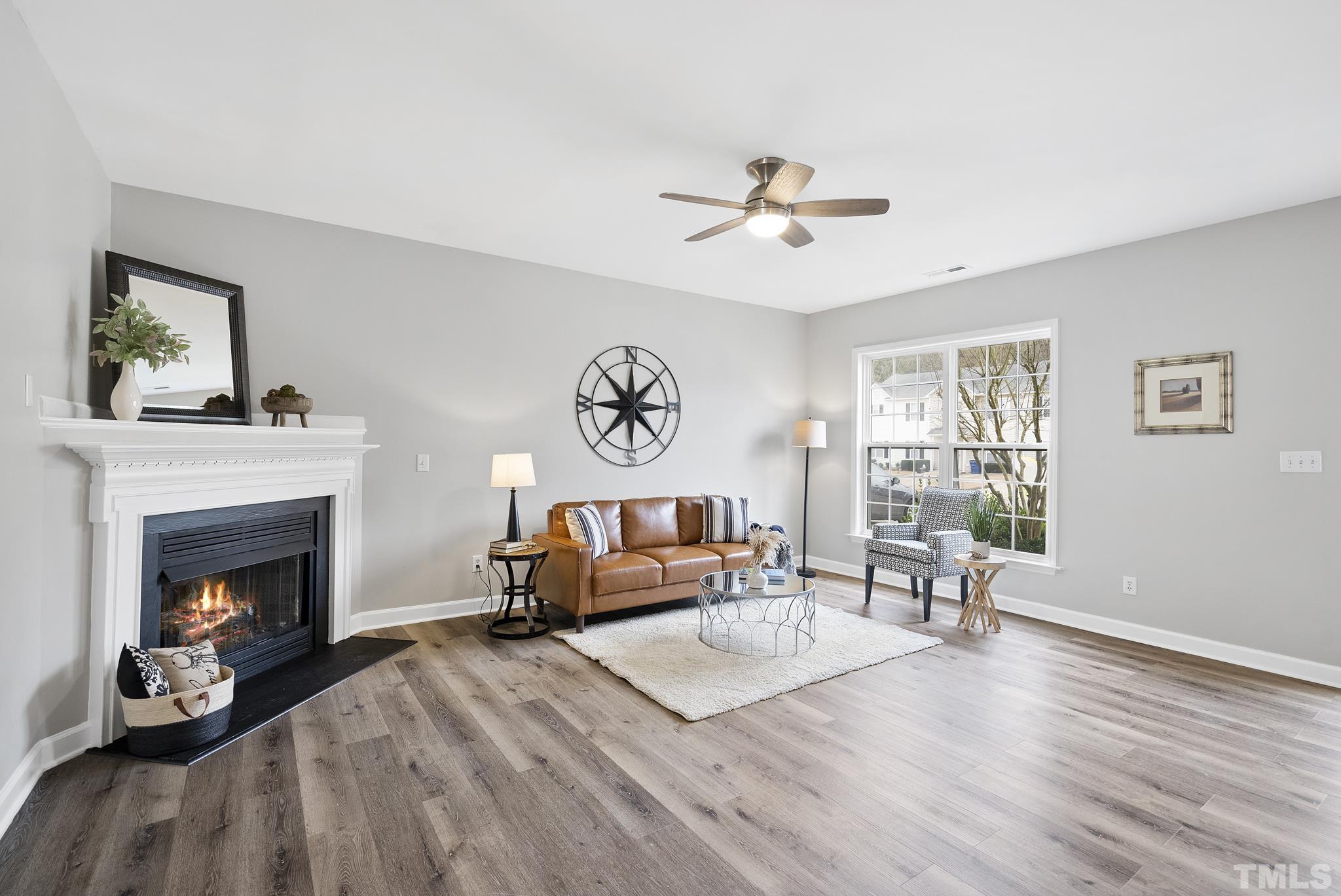 8318 Tierra Del Sol Way Raleigh, NC 27616 - Photo 4 of 25 Gallery Image 4