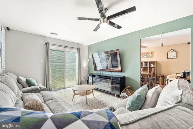 $249,500 | 408 Mason Run, Pine Hill, NJ 08021