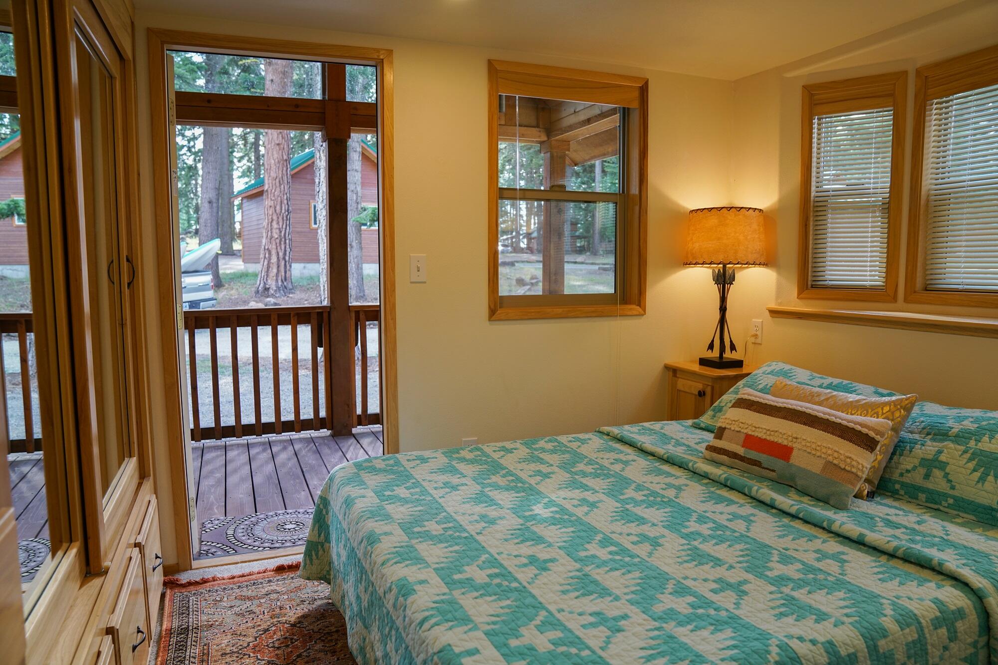 7979 Hyatt Prairie Road, Unit 51 Ashland, OR 97520 - Photo 14 of 34 cabin 51_15