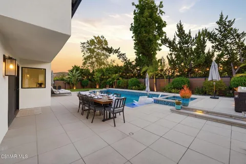 $1,899,000 | 1659 Bucksglen Court, Westlake Village, CA 91361