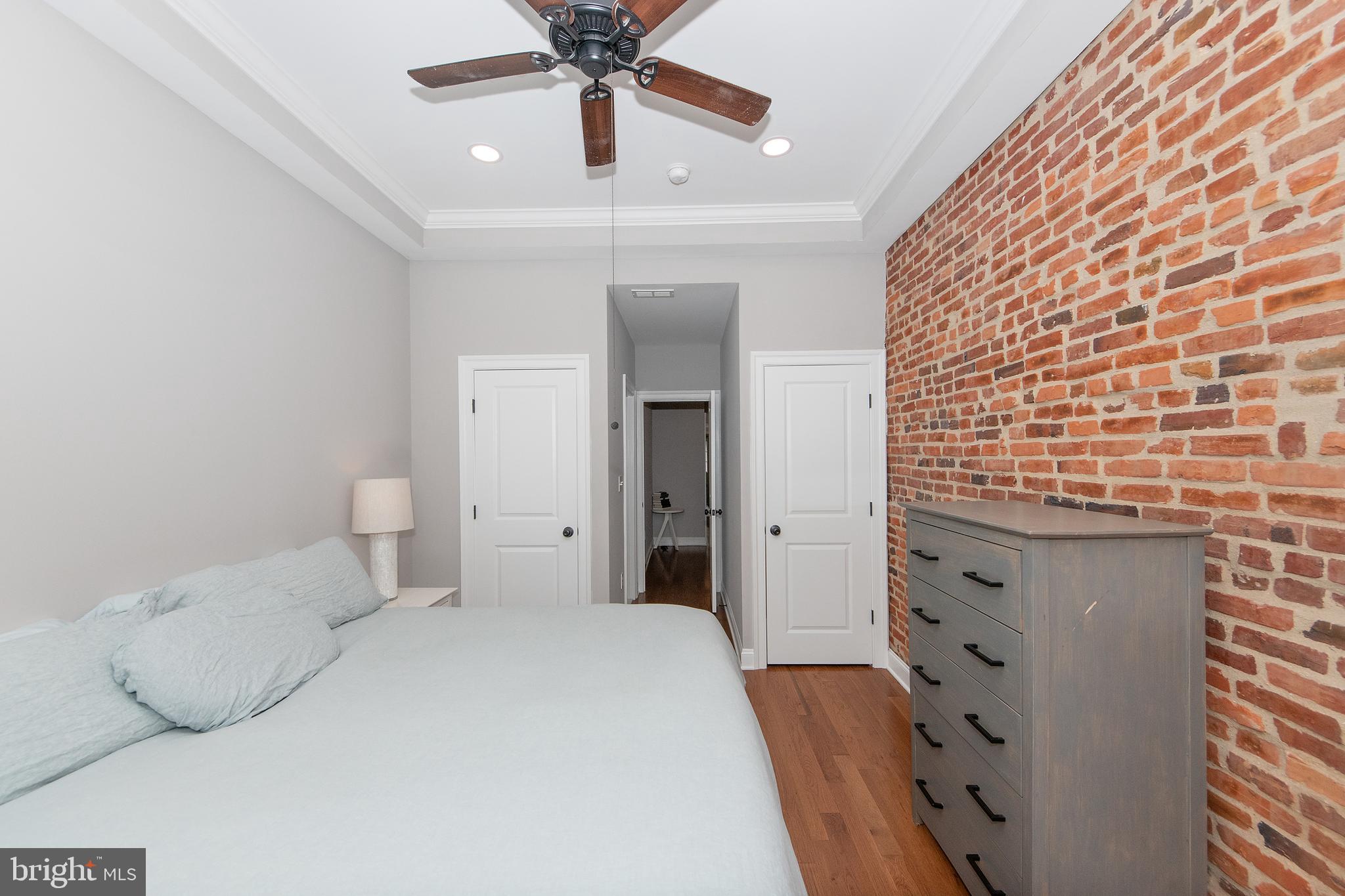 534 South Decker Avenue Baltimore, MD 21224 - Photo 18 of 55 Primary bedroom