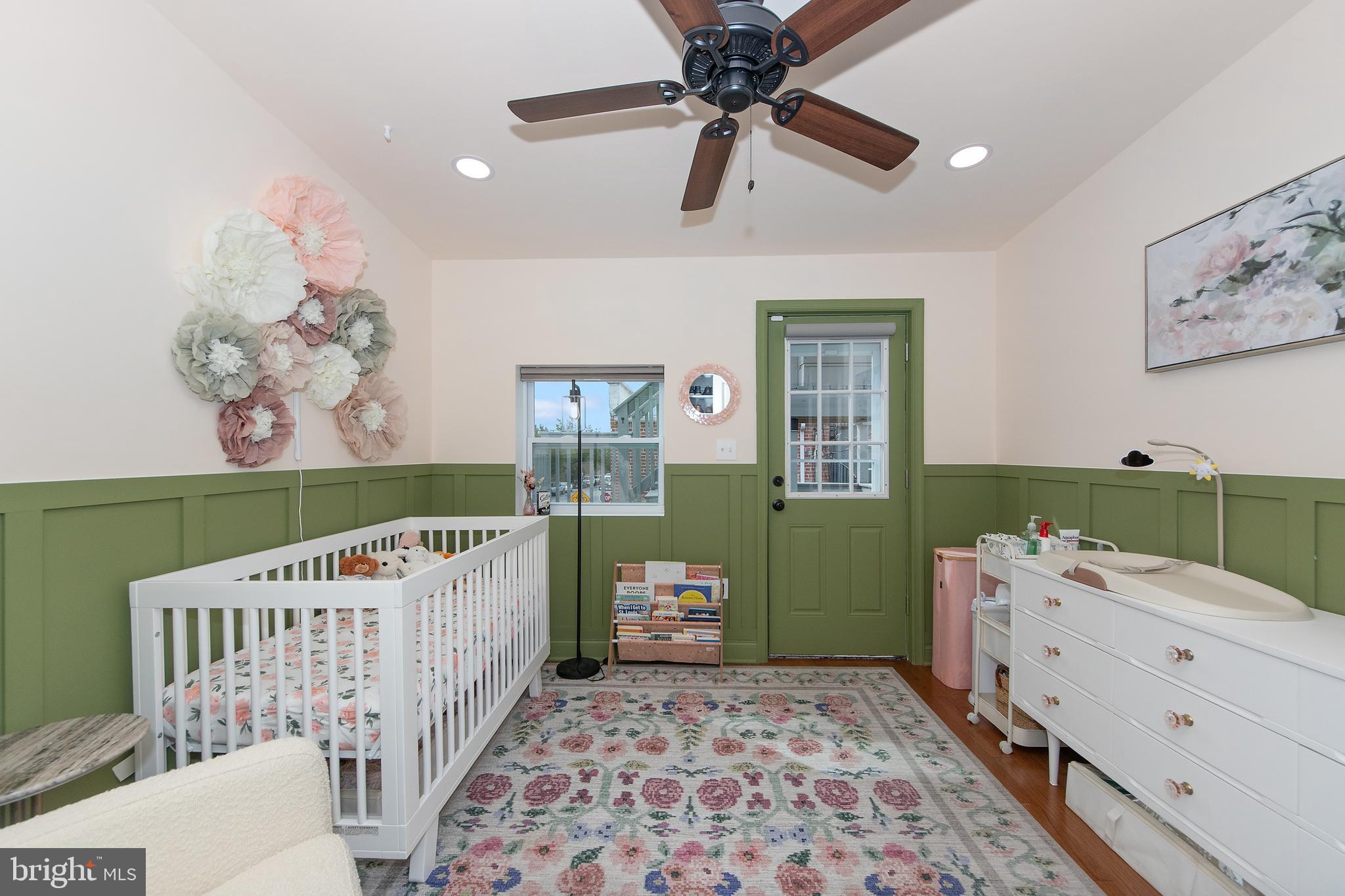 534 South Decker Avenue Baltimore, MD 21224 - Photo 25 of 55 2nd bedroom