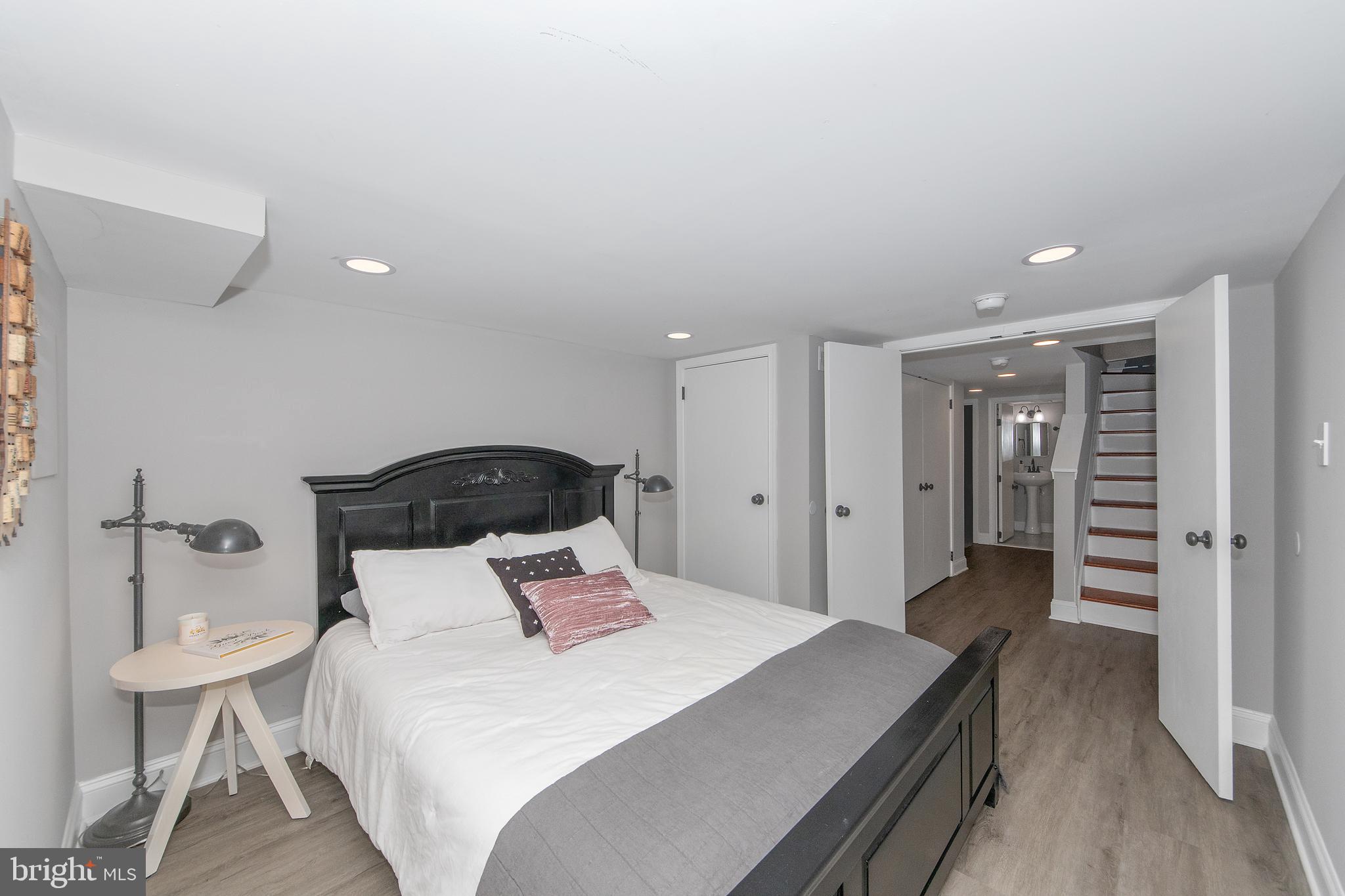 534 South Decker Avenue Baltimore, MD 21224 - Photo 31 of 55 Bedroom 3