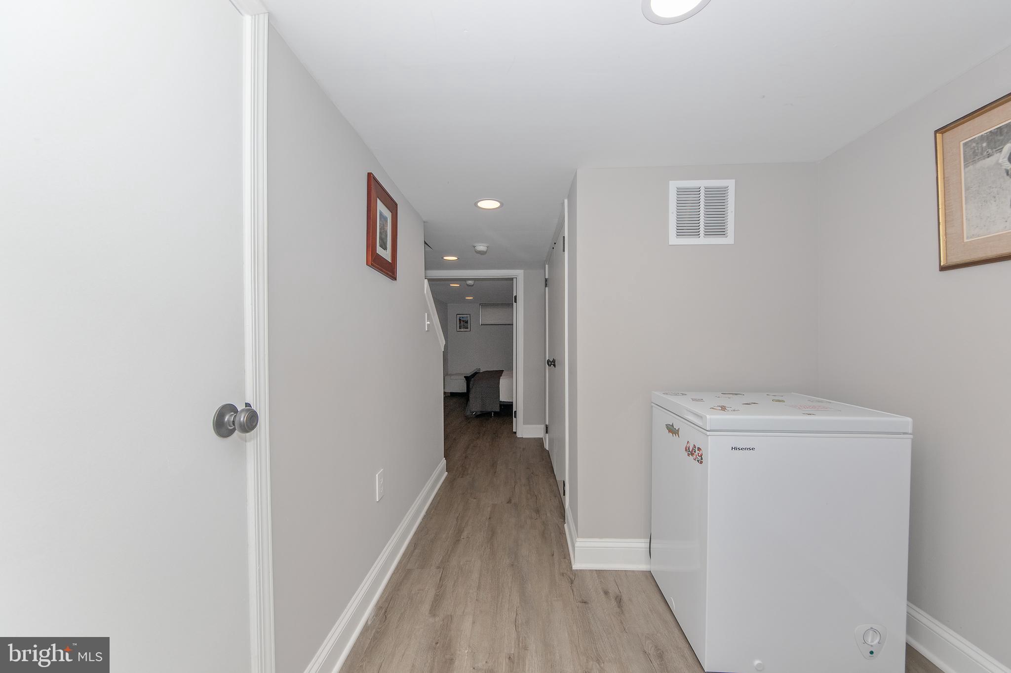 534 South Decker Avenue Baltimore, MD 21224 - Photo 32 of 55 Lower level