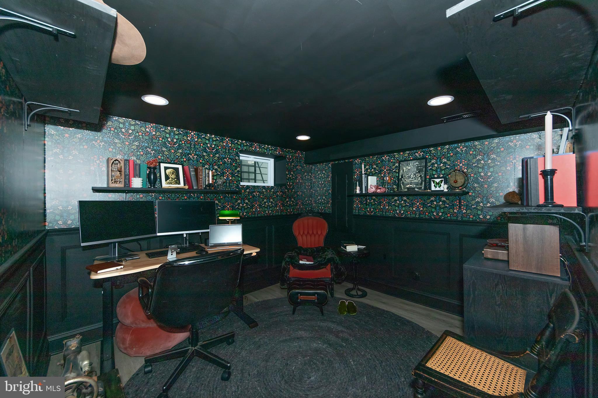 534 South Decker Avenue Baltimore, MD 21224 - Photo 36 of 55 Office/Den