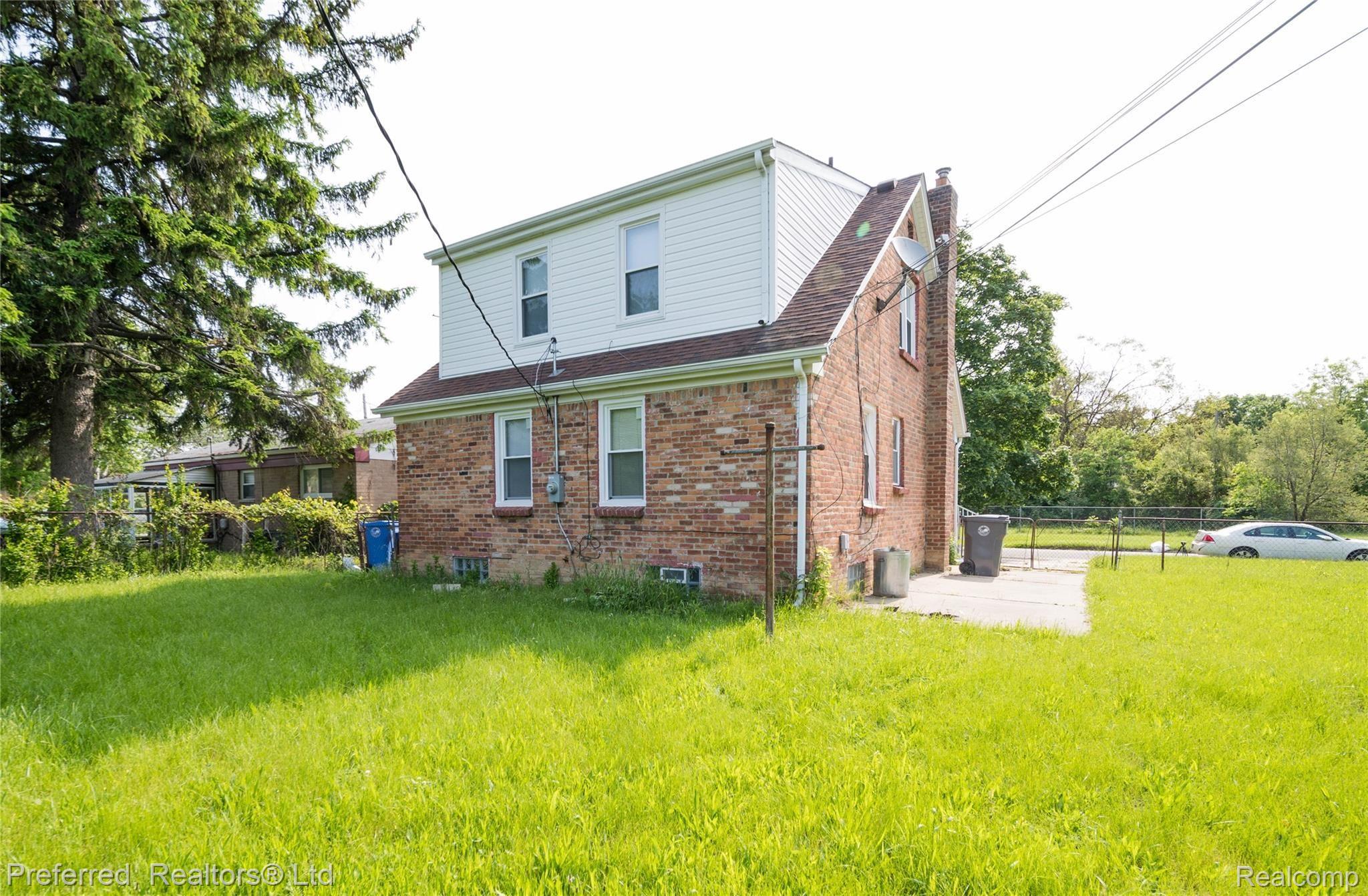 3724 Spring Hill Avenue Inkster, MI 48141 - Photo 4 of 28 Spring Hill -3.jpg