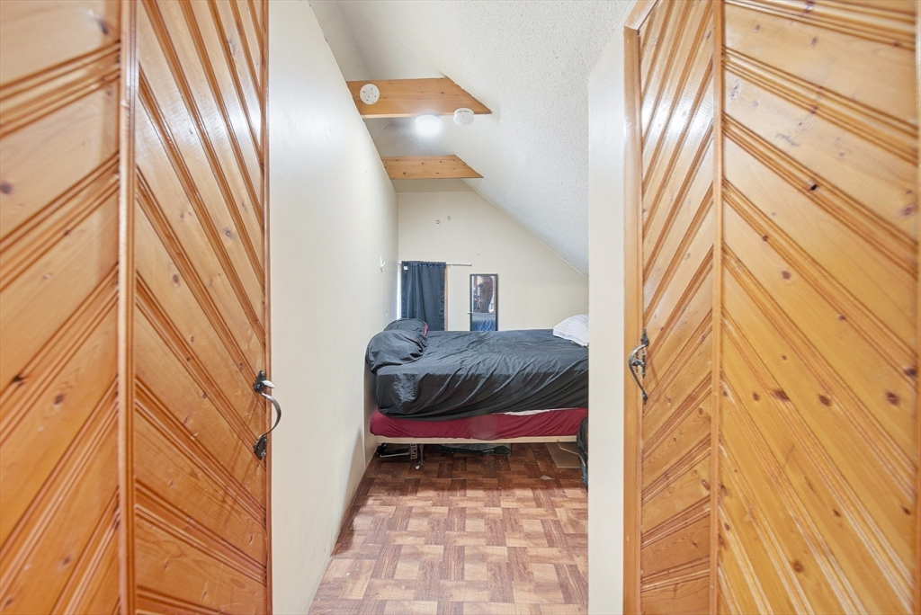 91 Farnham Street Lawrence, MA 01843 - Photo 25 of 29