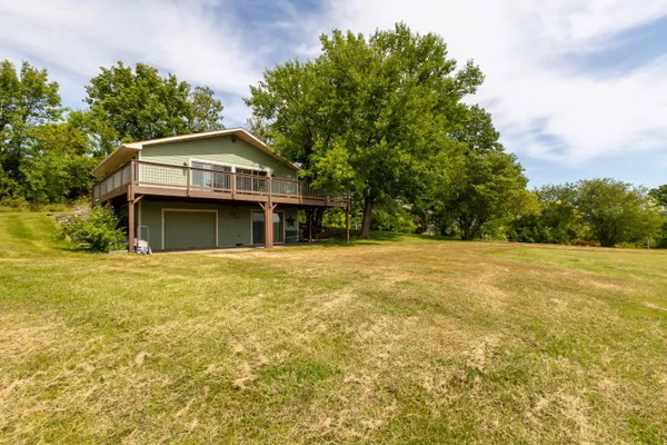 $284,900 | 2 Sunbow Path, Galena, IL 61036