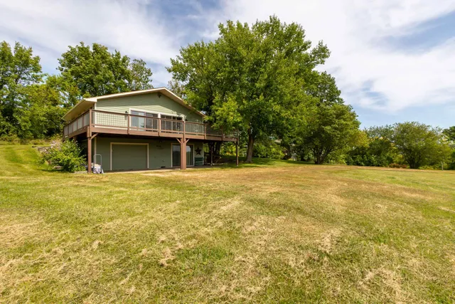 a front view of house with yard