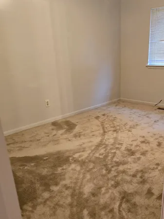 $1,350 | 11921 Belmont Avenue, Warren, MI 48089