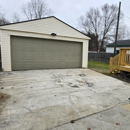 $1,350 | 11921 Belmont Avenue, Warren, MI 48089