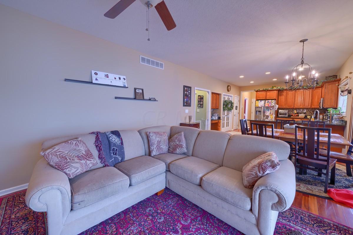 18864 Winchester Road Circleville, OH 43113 - Photo 6 of 47 Gallery Image 6