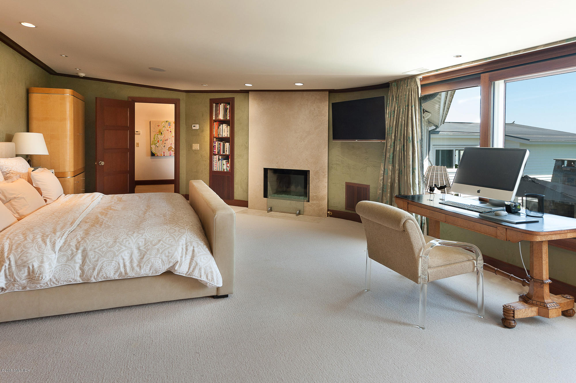 2 Seagate Road Riverside, CT 06878 - Photo 16 of 38