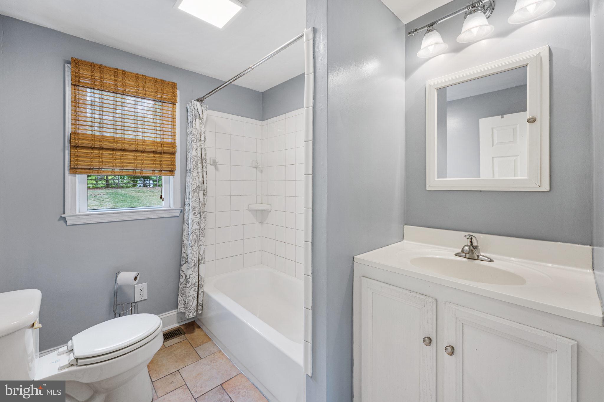 945 Bridge Road Collegeville, PA 19426 - Photo 21 of 30 Gallery Image 21