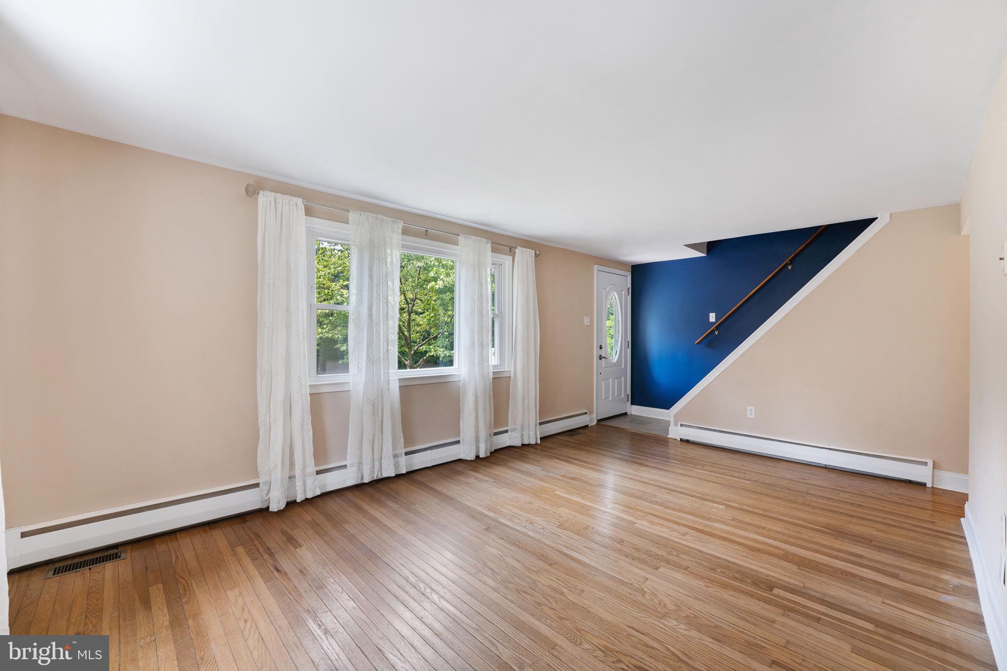 945 Bridge Road Collegeville, PA 19426 - Photo 4 of 30 Gallery Image 4