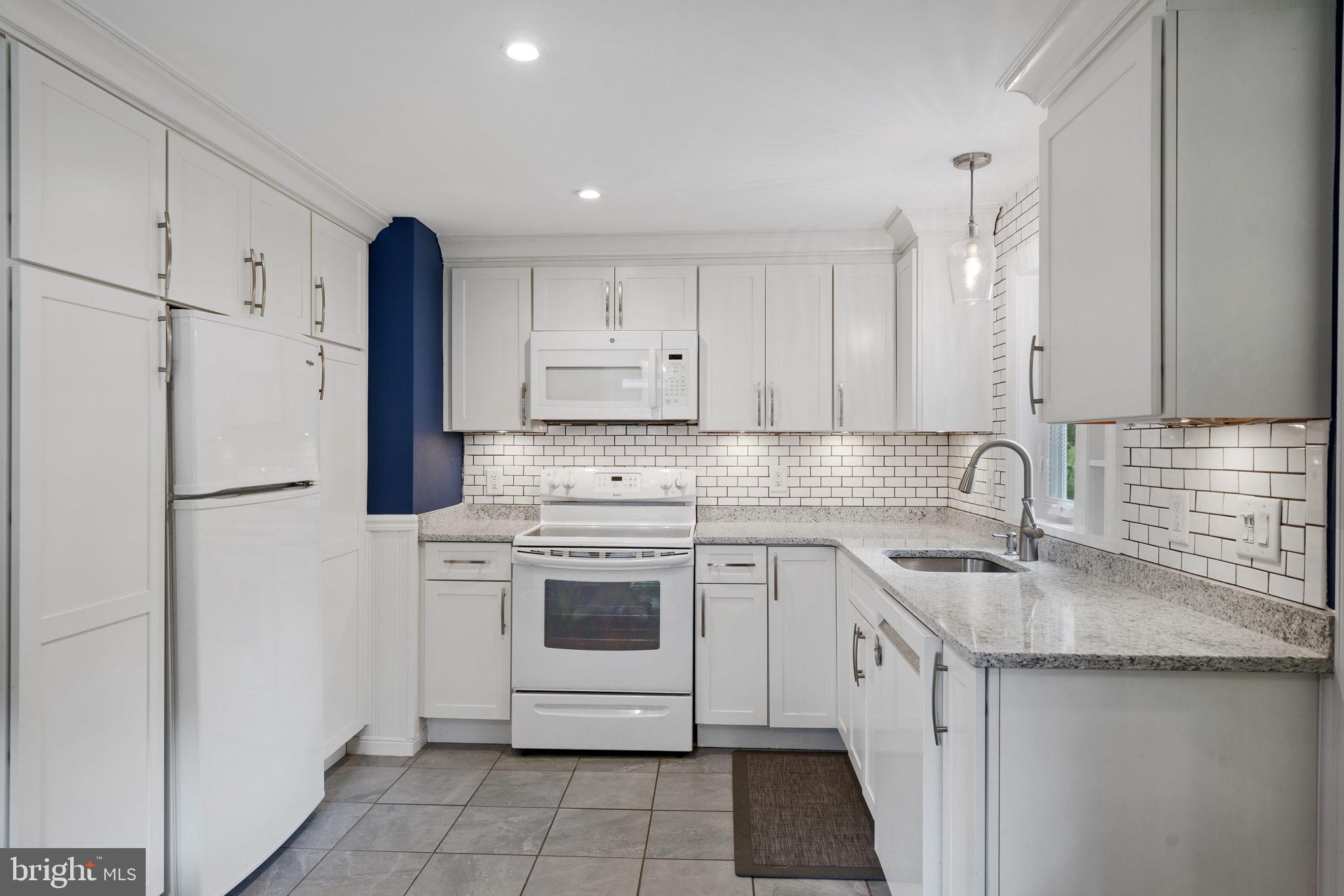 945 Bridge Road Collegeville, PA 19426 - Photo 9 of 30 Gallery Image 9