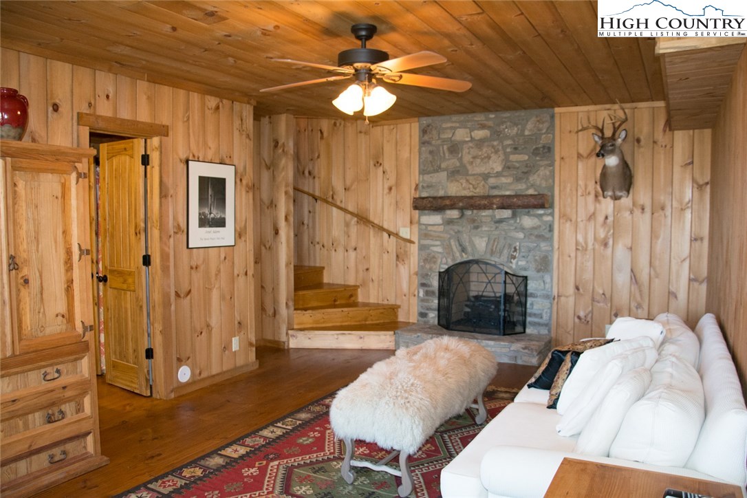 263 Yellow Bear Road Todd, NC 28684 - Photo 27 of 30 Gallery Image 27
