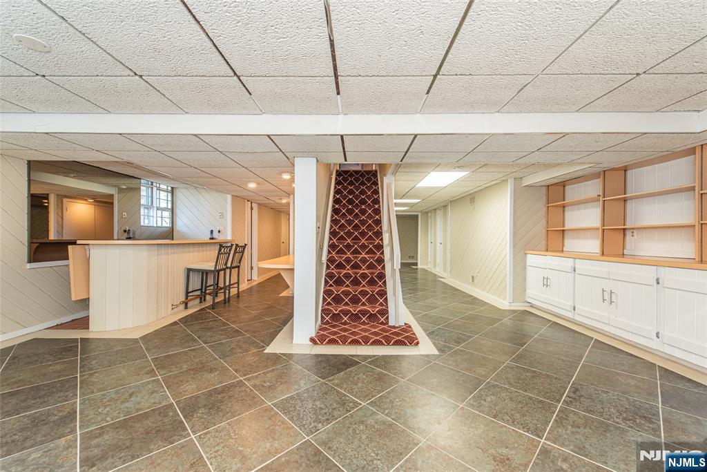 5 Robin Hill Road North Caldwell, NJ 07006 - Photo 27 of 32