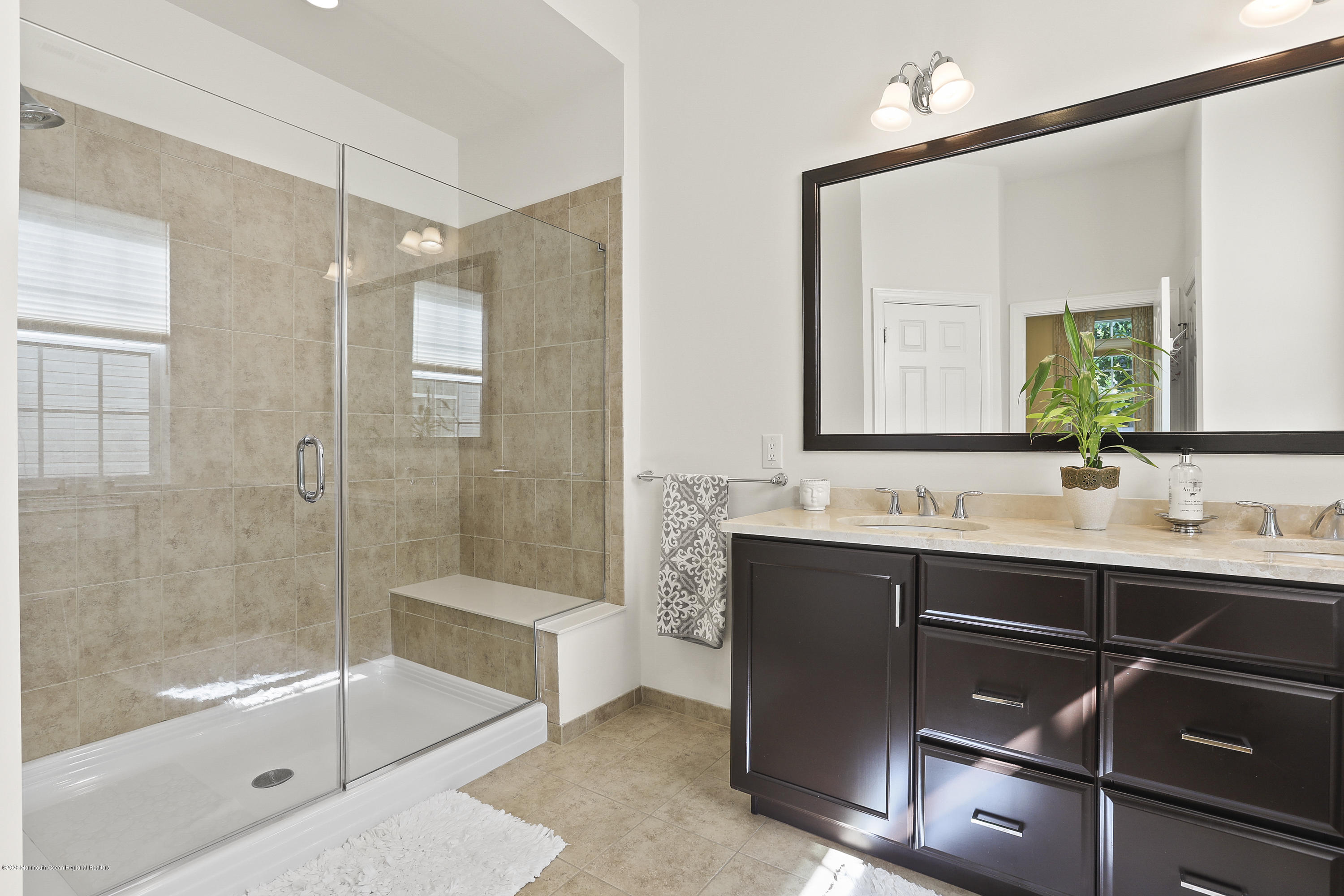 134 Sunset Drive Tinton Falls, NJ 07724 - Photo 20 of 43 5W5A8920