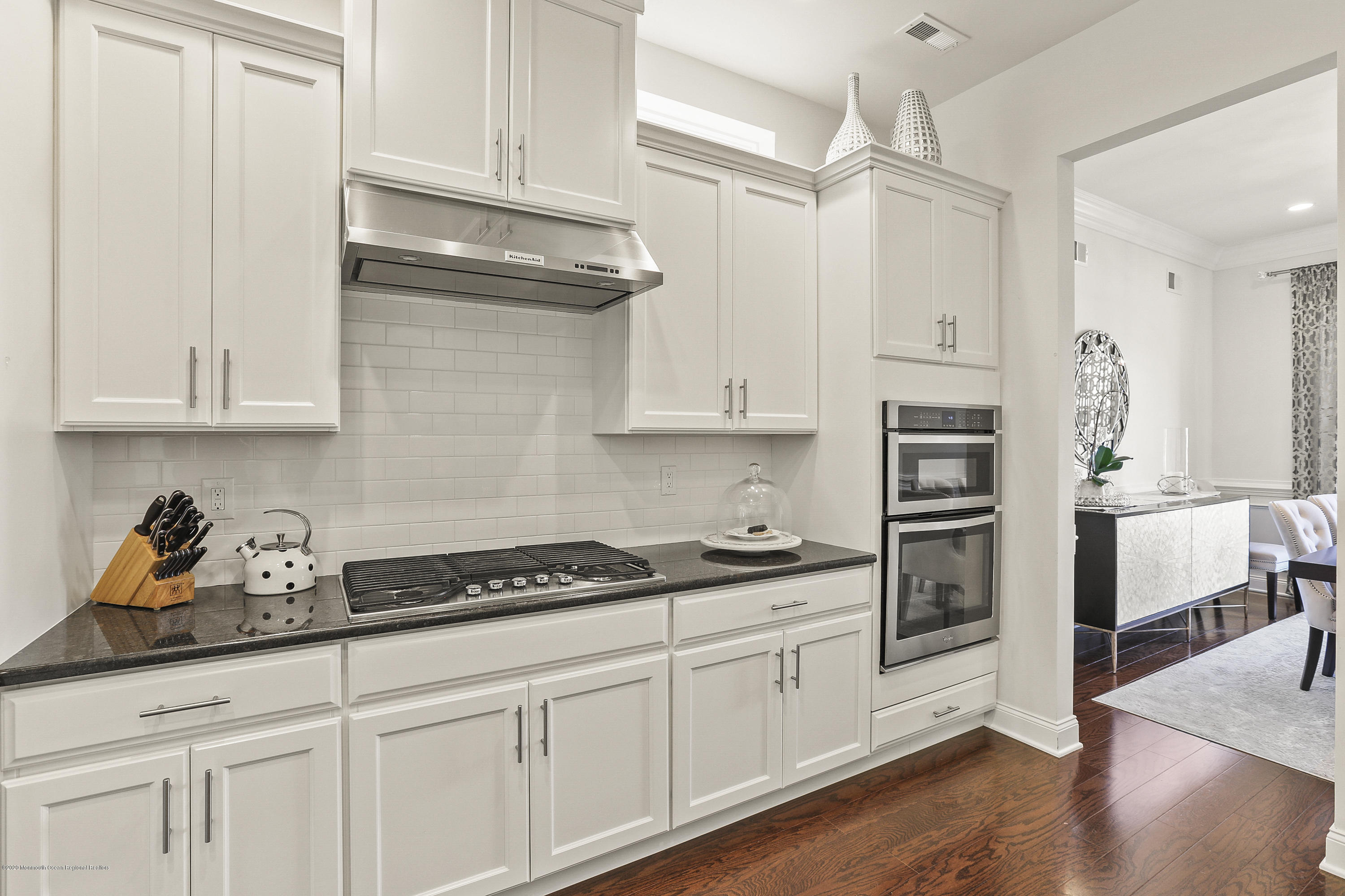 134 Sunset Drive Tinton Falls, NJ 07724 - Photo 10 of 43 5W5A8855