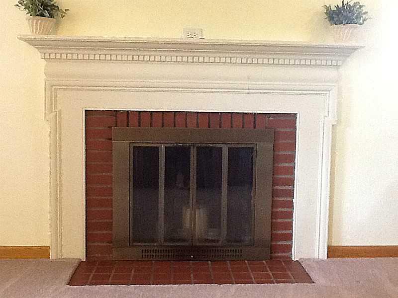 740 Scott Road Mt. Lebanon, PA 15228 - Photo 5 of 25 Living Room. Fireplace