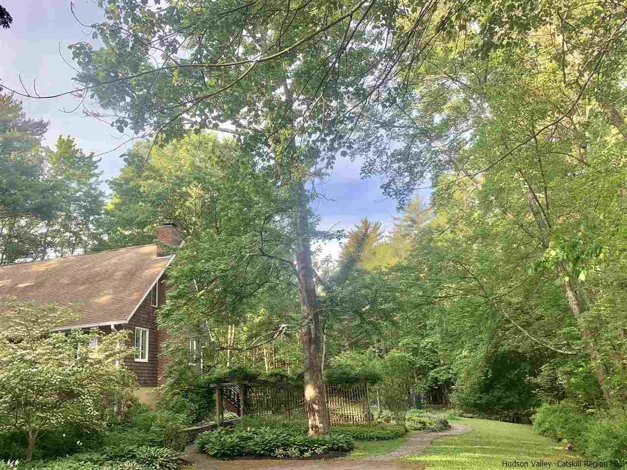 71 Brink Road Saugerties, NY 12477 - Photo 4 of 33 a view of a tennis court