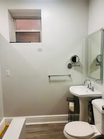 $1,500 | 4424 South Richmond Street, Chicago, IL 60632