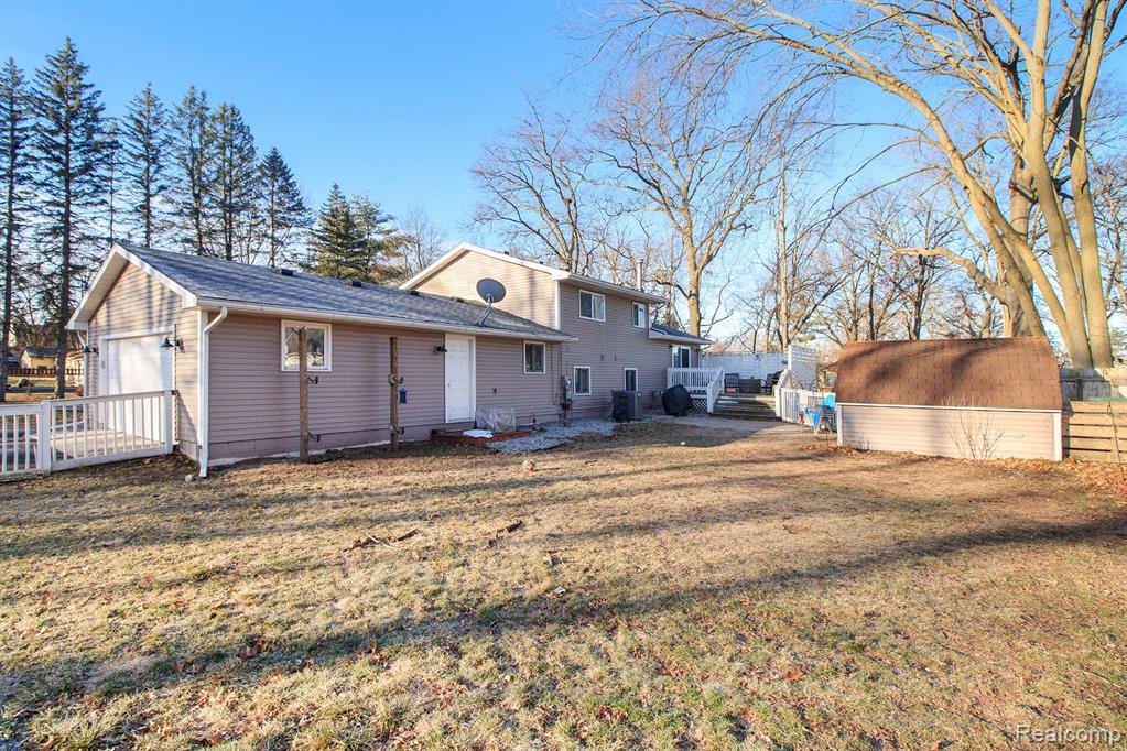 1700 Ladd Road Wolverine Lake, MI 48390 - Photo 26 of 29