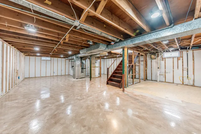 $259,900 | 2327 Ohio Street, Racine, WI 53405