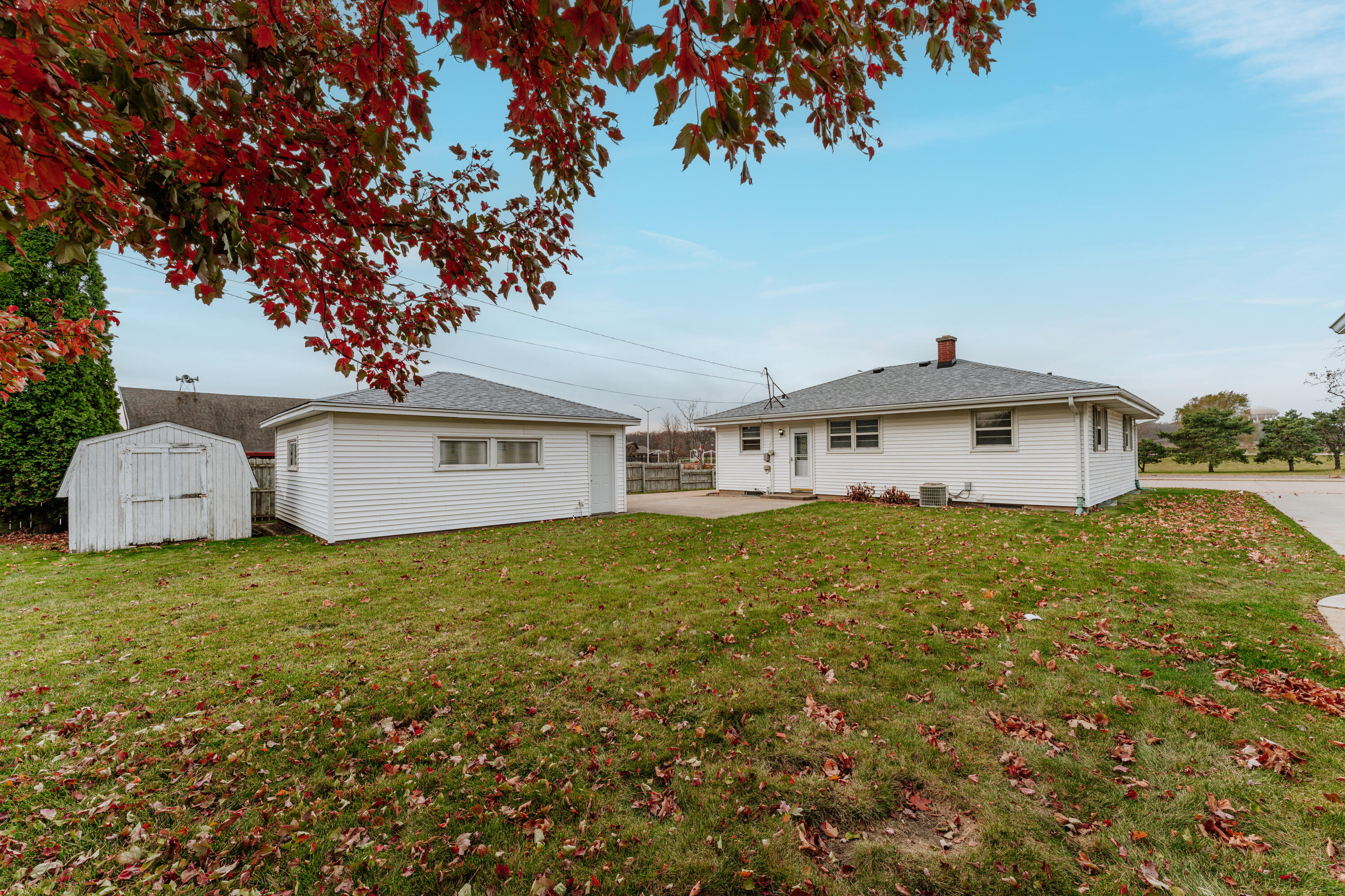 2327 Ohio Street Racine, WI 53405 - Photo 24 of 34 2327 Ohio St-26