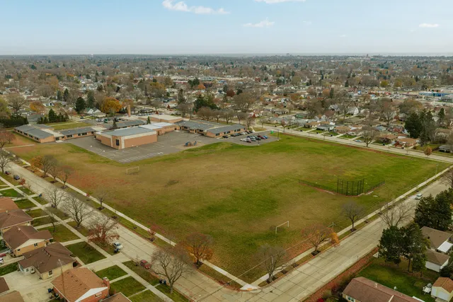 $259,900 | 2327 Ohio Street, Racine, WI 53405