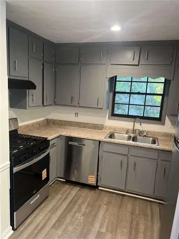 $2,400 | 3145 Malvern Drive, Snellville, GA 30039