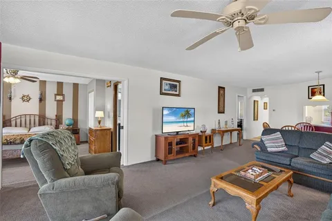$140,000 | 8693 Bardmoor Boulevard, Unit 301B, Largo, FL 33777