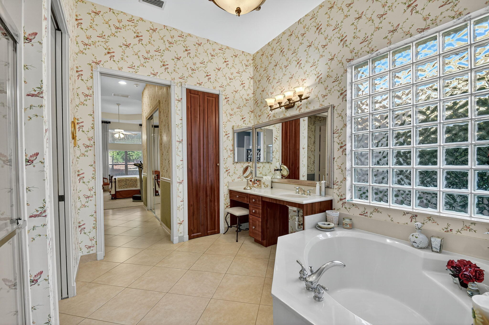 7411 Maple Ridge Trail Boynton Beach, FL 33437 - Photo 34 of 99 34-web-or-mls-DSC_9628