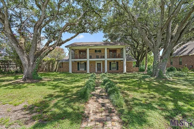 $599,000 | 1456 Lakeridge Drive, Baton Rouge, LA 70802